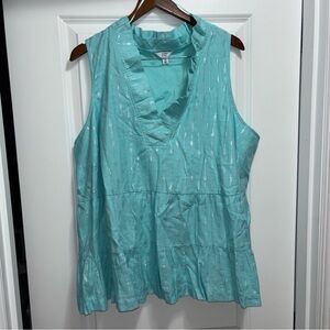 Crown & Ivy Aqua/Metallic Sleeveless Blouse with ruffled Collar